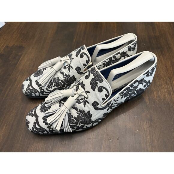 Sebastian Cruz Couture White Black Formal Loafers Tassle 40 Size 7.5 $1495 main image 6